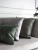 Glossy zielona poduszka dekoracyjna 45x45