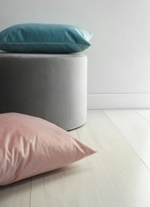 Velvet błękitna poduszka dekoracyjna 50x30