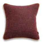 Bordowa poduszka dekoracyjna WOOL 45X45