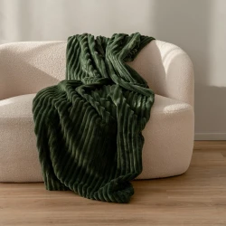 Zielona narzuta na łóżko 220x140 Colet