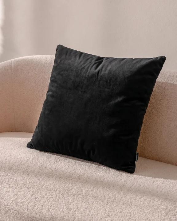 VELVET 2AL czarna kw.webp