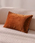 Velvet ruda poduszka dekoracyjna 50x30