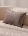 Velvet ciemno beżowa poduszka dekoracyjna 50x30