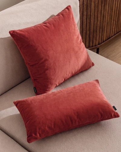 VELVET ALL wszystkie i male cegla.webp